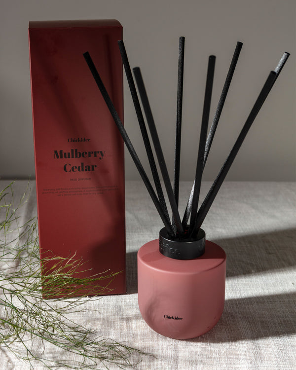 Mulberry Cedar Core Reed Diffuser