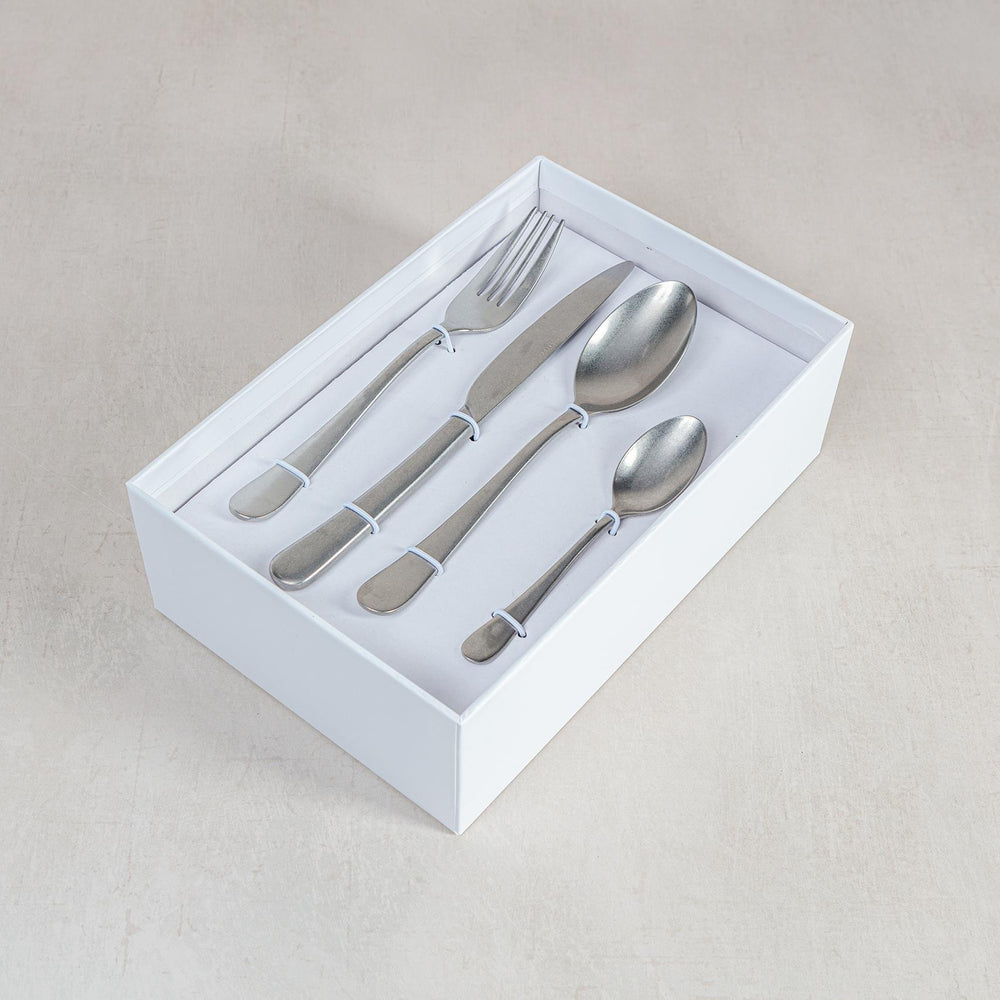 Antique silver hot sale cutlery set